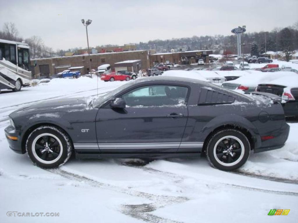2007 Mustang GT Deluxe Coupe - Alloy Metallic / Dark Charcoal photo #5