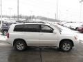 Super White - Highlander 4WD Photo No. 6