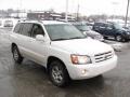 Super White - Highlander 4WD Photo No. 7