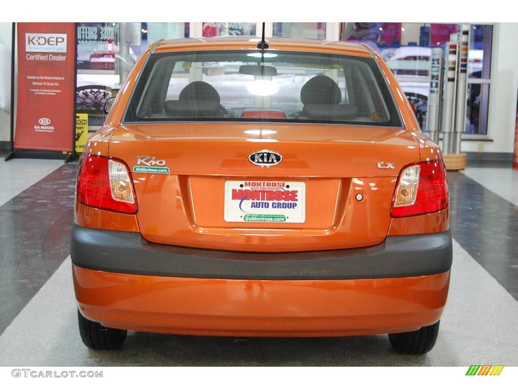 2009 Rio LX Sedan - Sunset Orange / Gray photo #5