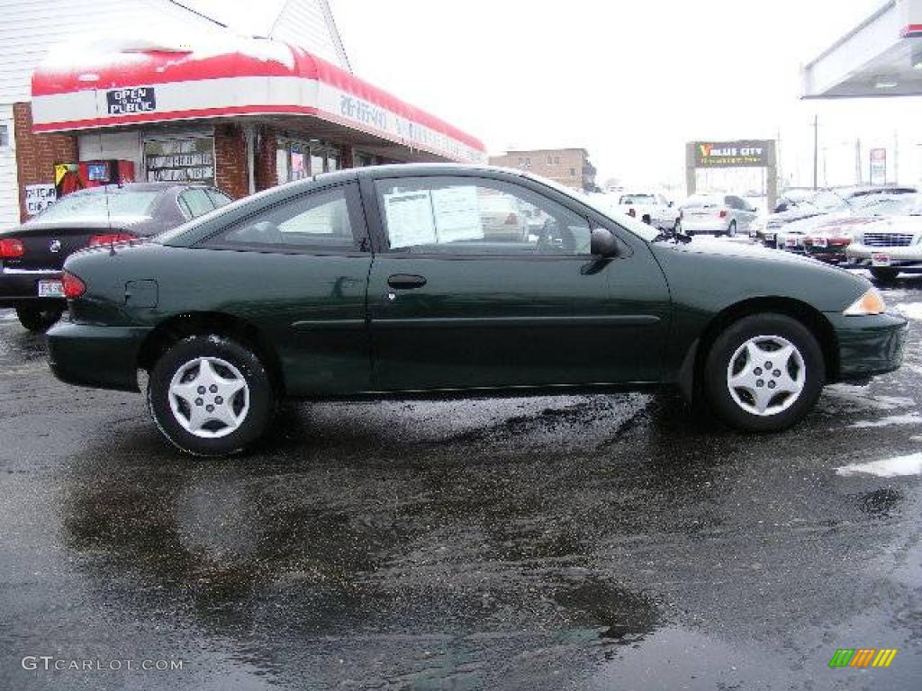 2002 Cavalier Coupe - Forest Green Metallic / Graphite photo #6