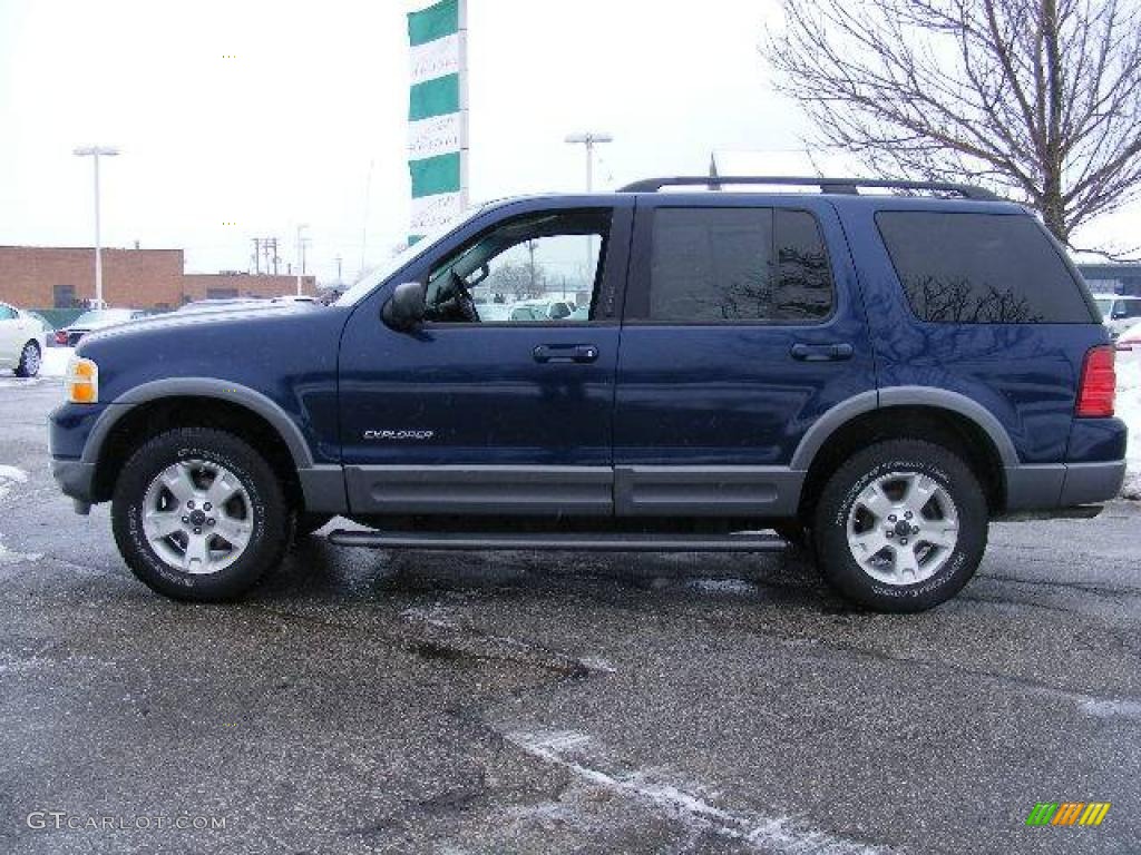 2004 Explorer XLT 4x4 - Dark Blue Pearl Metallic / Graphite photo #2