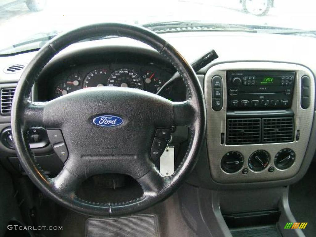 2004 Explorer XLT 4x4 - Dark Blue Pearl Metallic / Graphite photo #17