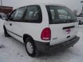 1996 White Dodge Caravan   photo #3