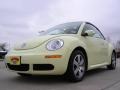 Mellow Yellow - New Beetle 2.5 Convertible Photo No. 1