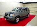 2008 Storm Gray Nissan Pathfinder SE  photo #3