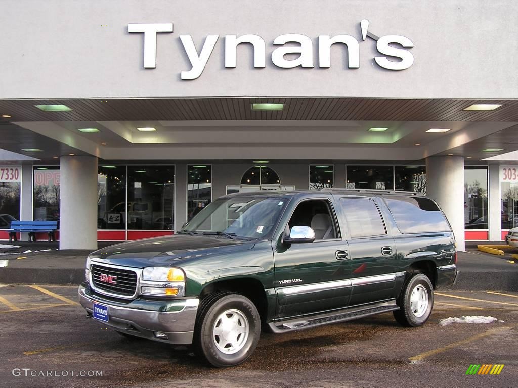 Polo Green Metallic GMC Yukon