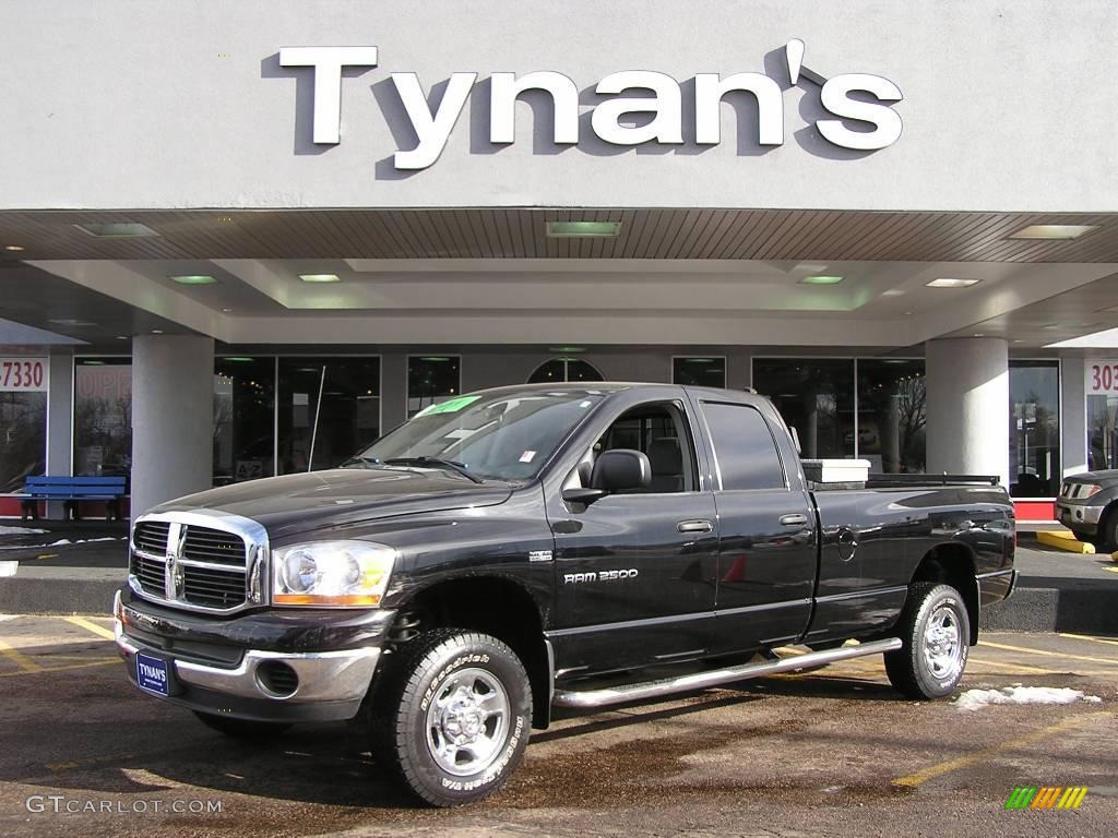 2006 Ram 2500 SLT Quad Cab 4x4 - Black / Medium Slate Gray photo #1