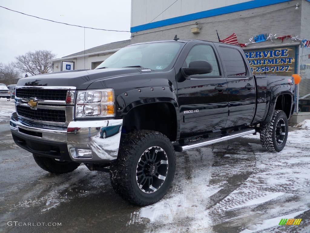 Black Chevrolet Silverado 2500HD