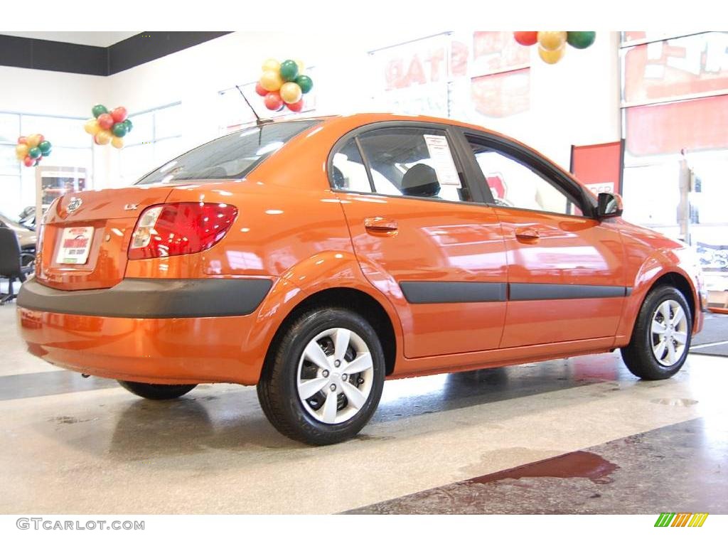 2009 Rio LX Sedan - Sunset Orange / Gray photo #7