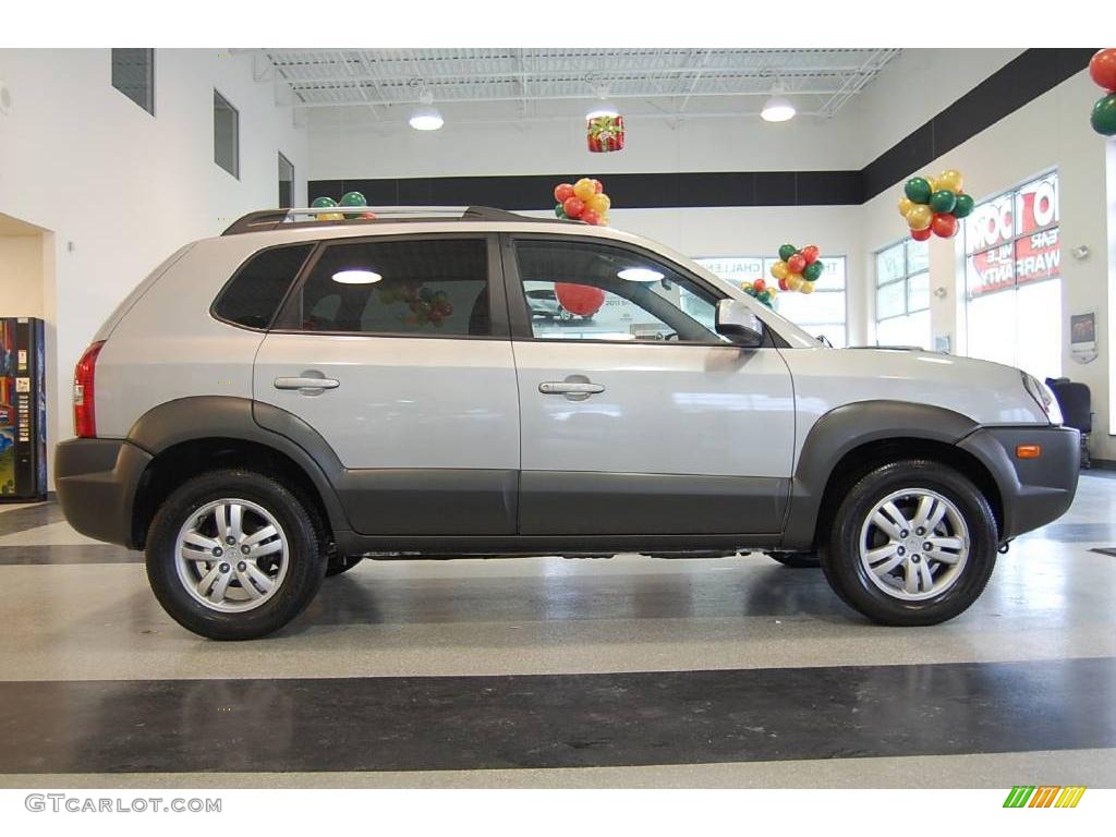 2008 Tucson SE - Platinum Silver / Gray photo #8