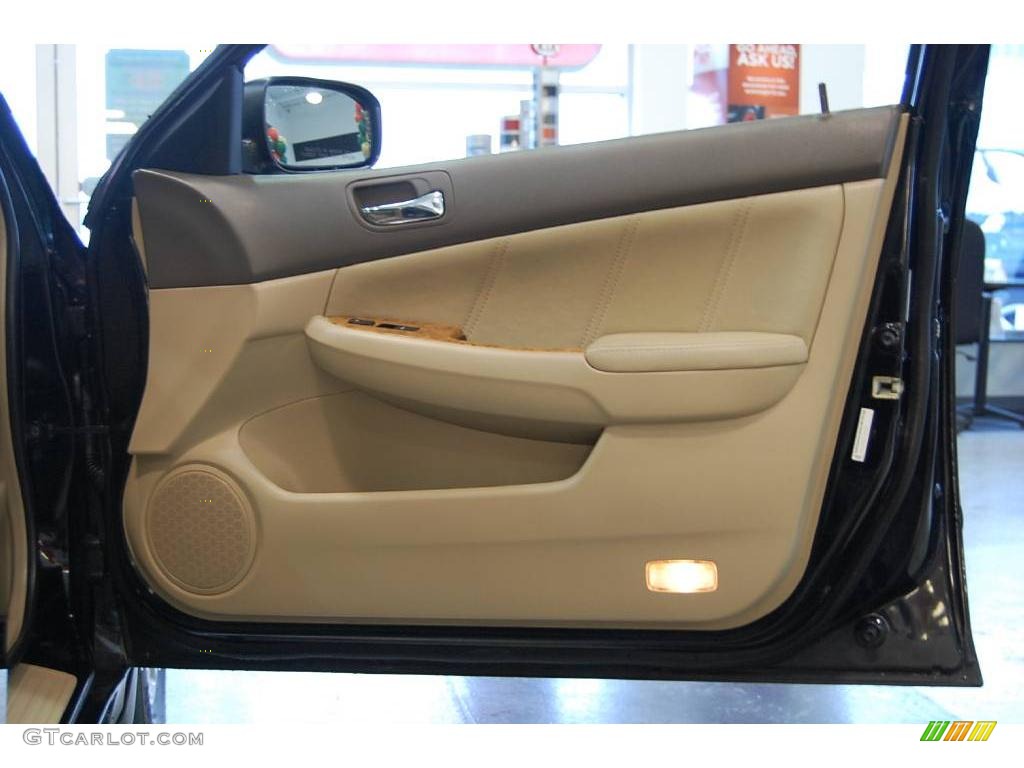 2003 Accord EX V6 Sedan - Nighthawk Black Pearl / Gray photo #51