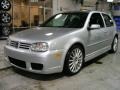Reflex Silver Metallic - R32  Photo No. 1