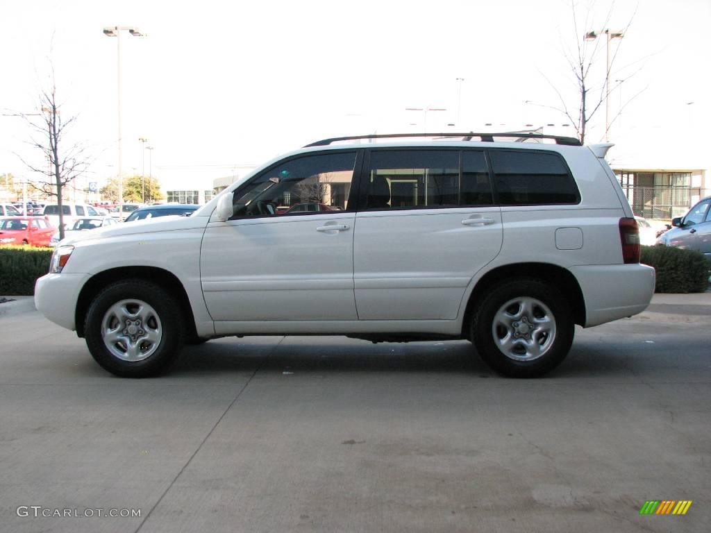 2004 Highlander I4 - Super White / Ivory photo #4