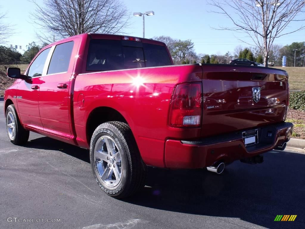 2010 Ram 1500 SLT Crew Cab - Inferno Red Crystal Pearl / Dark Slate Gray photo #2