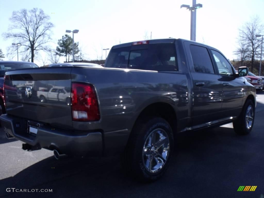 2010 Ram 1500 SLT Crew Cab - Mineral Gray Metallic / Dark Slate Gray photo #3
