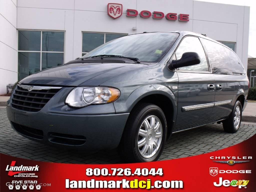 Magnesium Pearl Chrysler Town & Country