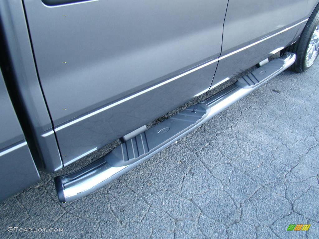 2010 F150 XLT SuperCrew - Sterling Grey Metallic / Medium Stone photo #15