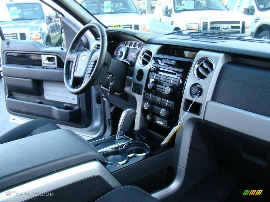 2010 F150 FX2 SuperCab - Ingot Silver Metallic / Black photo #13