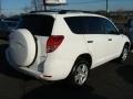Super White - RAV4 4WD Photo No. 3