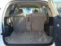 Super White - RAV4 4WD Photo No. 13