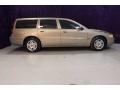 Ash Gold Metallic - V70 2.4 Photo No. 2