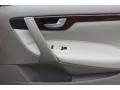 Ash Gold Metallic - V70 2.4 Photo No. 24