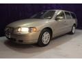 Ash Gold Metallic - V70 2.4 Photo No. 29