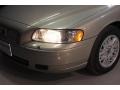 Ash Gold Metallic - V70 2.4 Photo No. 30