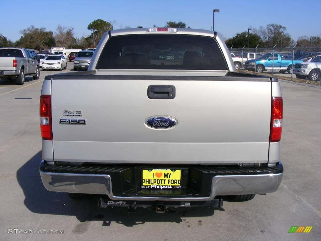 2006 F150 Lariat SuperCrew - Smokestone Metallic / Tan photo #4