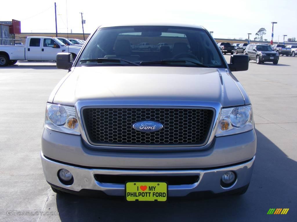 2006 F150 Lariat SuperCrew - Smokestone Metallic / Tan photo #8