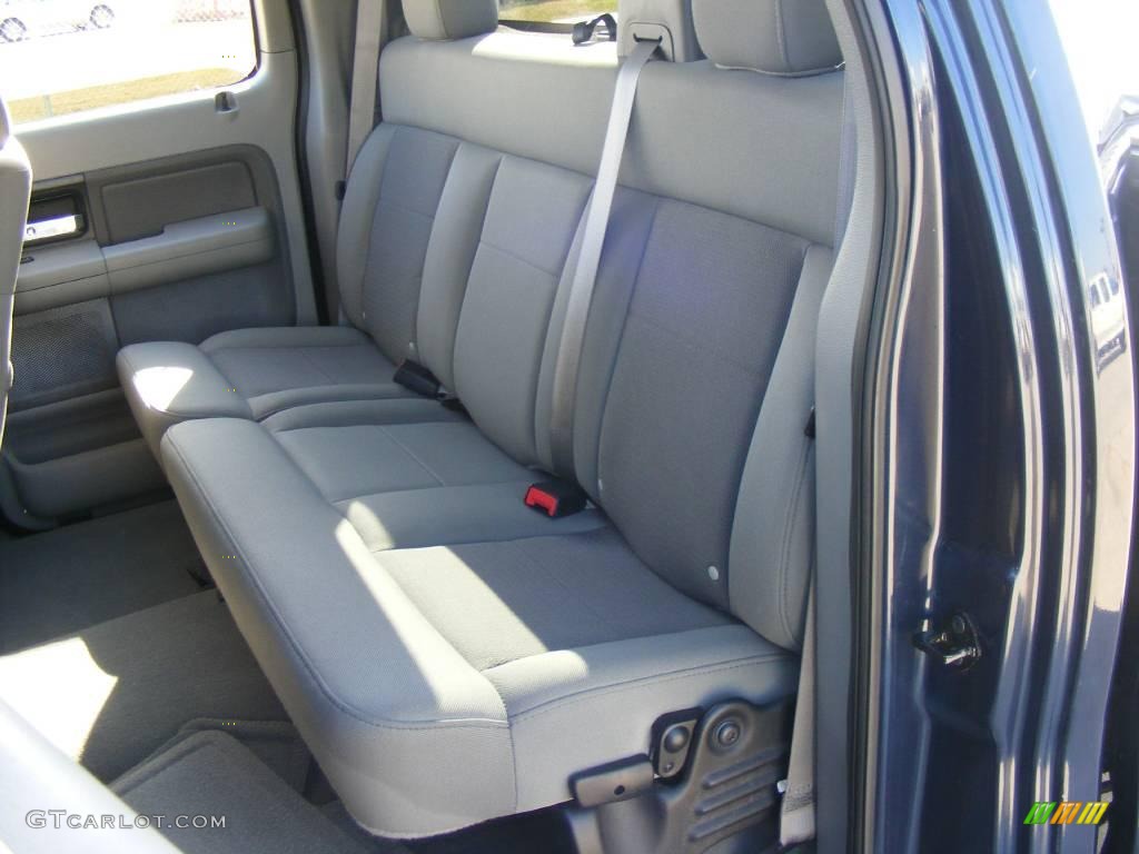 2006 F150 XLT SuperCrew - True Blue Metallic / Medium/Dark Flint photo #35