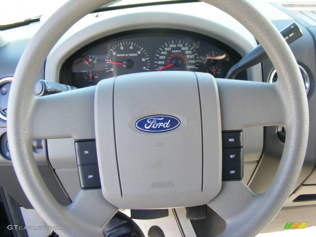 2006 F150 XLT SuperCrew - True Blue Metallic / Medium/Dark Flint photo #44