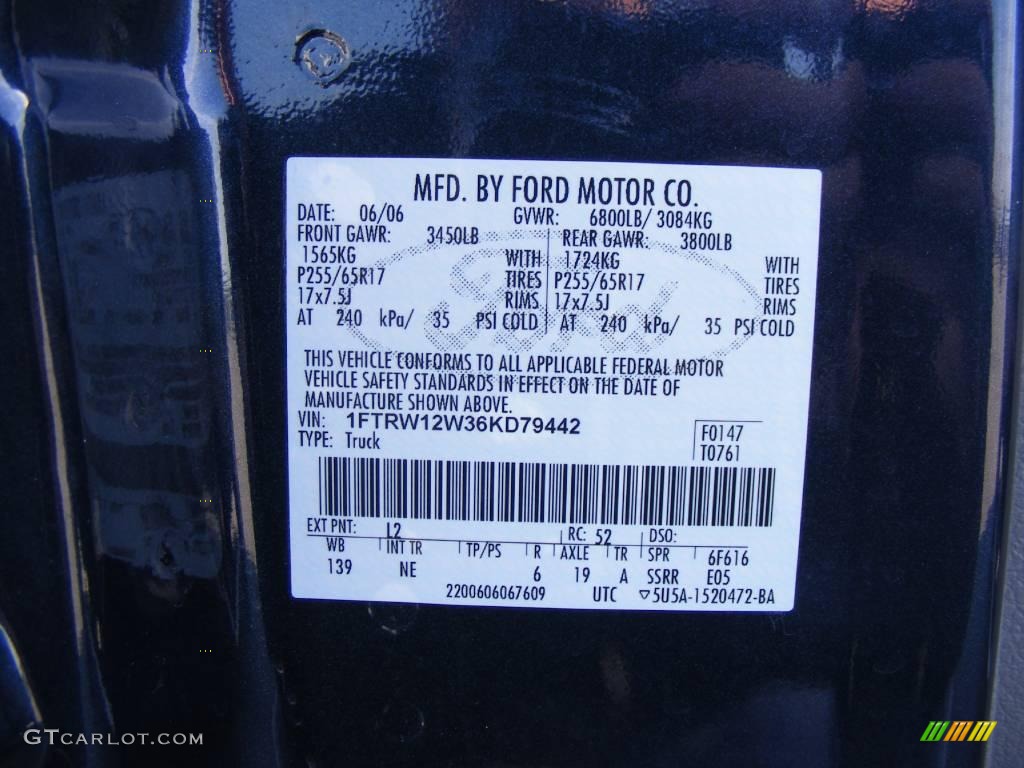 2006 F150 XLT SuperCrew - True Blue Metallic / Medium/Dark Flint photo #48