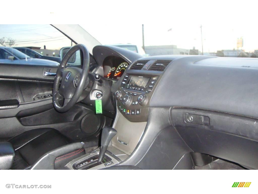 2003 Accord EX V6 Sedan - Taffeta White / Black photo #11