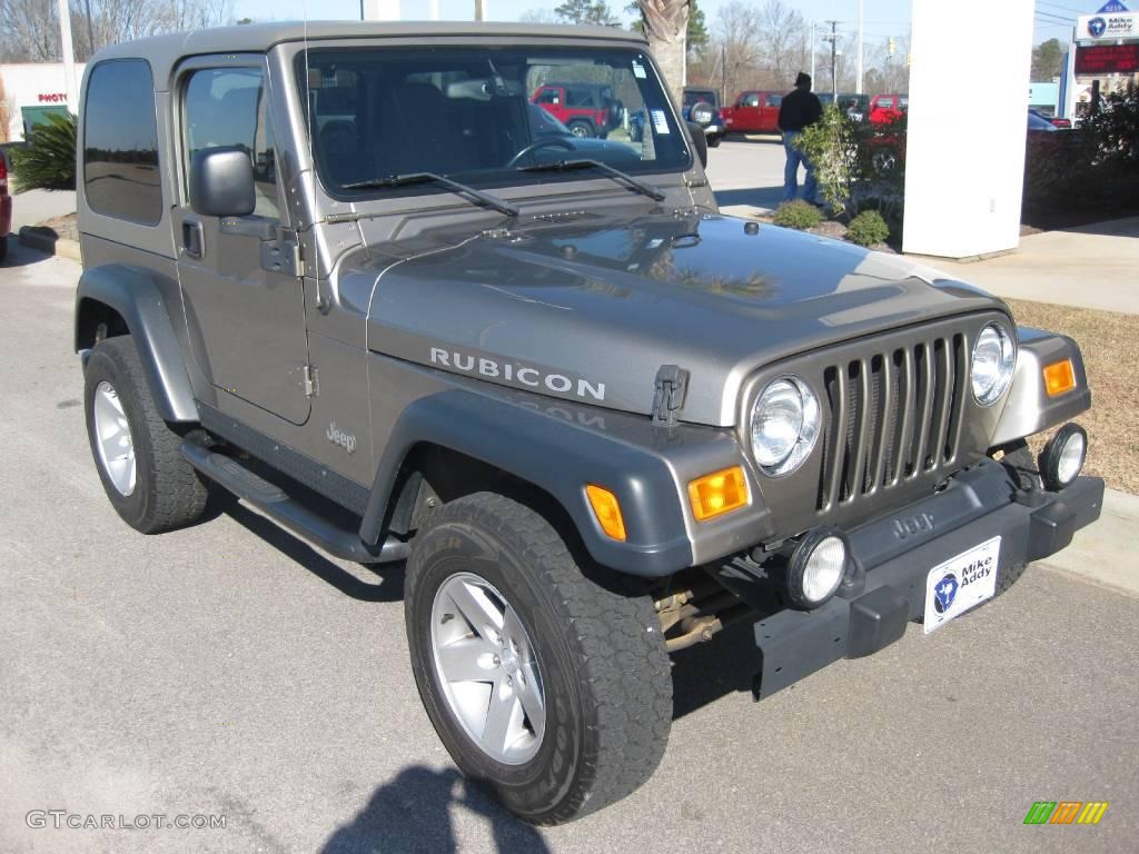 2004 Wrangler Rubicon 4x4 - Light Khaki Metallic / Khaki photo #7
