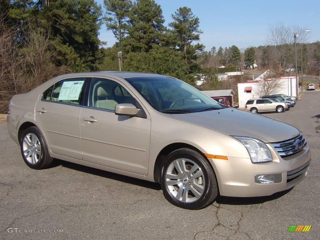 2008 Fusion SEL V6 - Dune Pearl Metallic / Camel photo #3