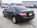 Black - Camry LE Photo No. 5