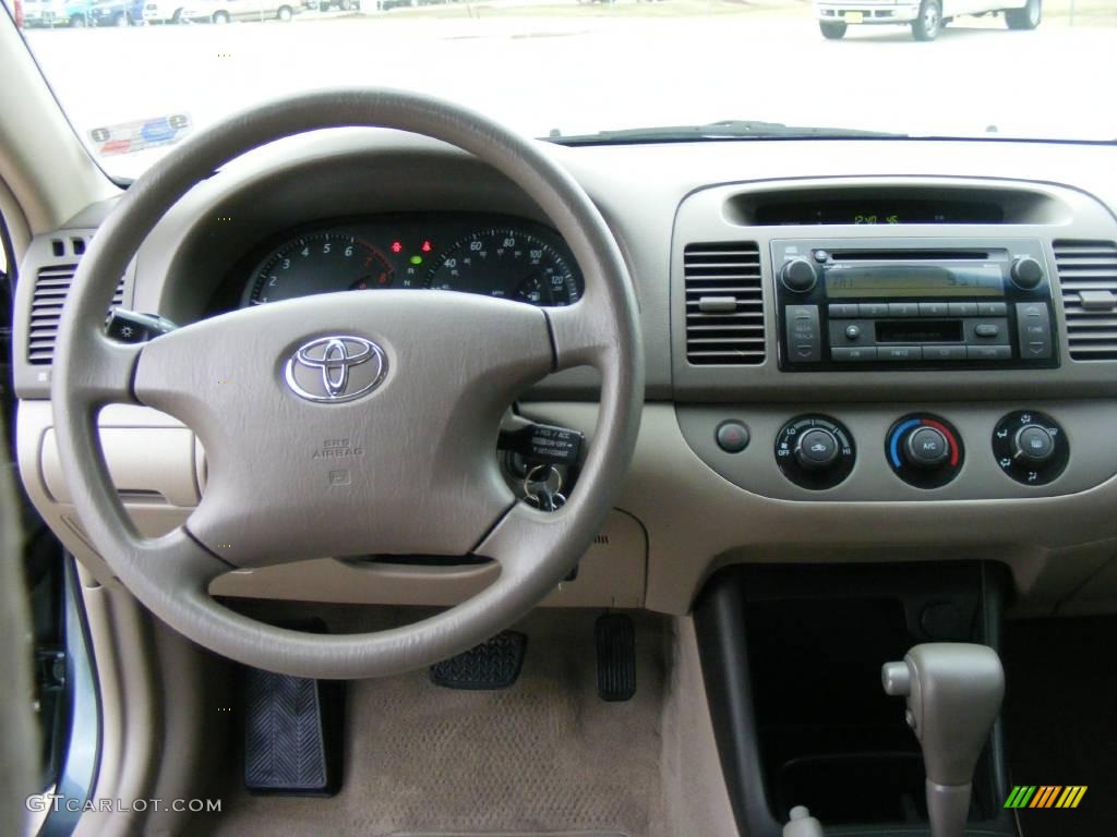 2003 Camry LE - Aspen Green Pearl / Taupe photo #36
