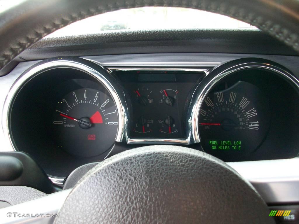2005 Mustang GT Premium Coupe - Mineral Grey Metallic / Dark Charcoal photo #13