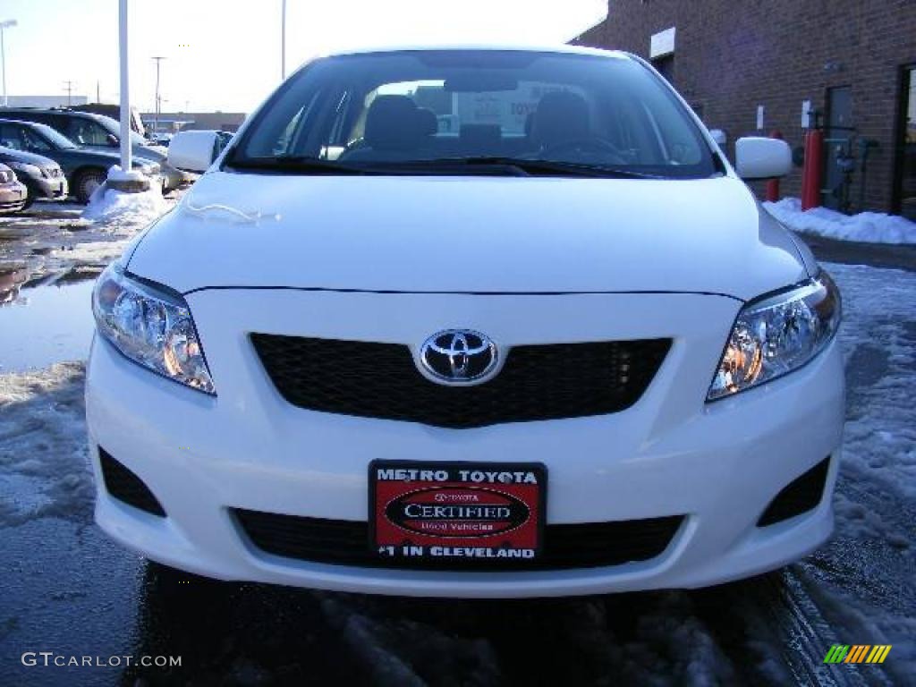2009 Corolla LE - Super White / Bisque photo #8