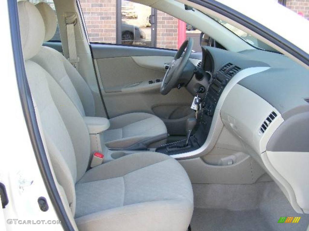 2009 Corolla LE - Super White / Bisque photo #13