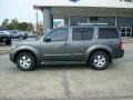 Storm Gray Metallic - Pathfinder SE Photo No. 2