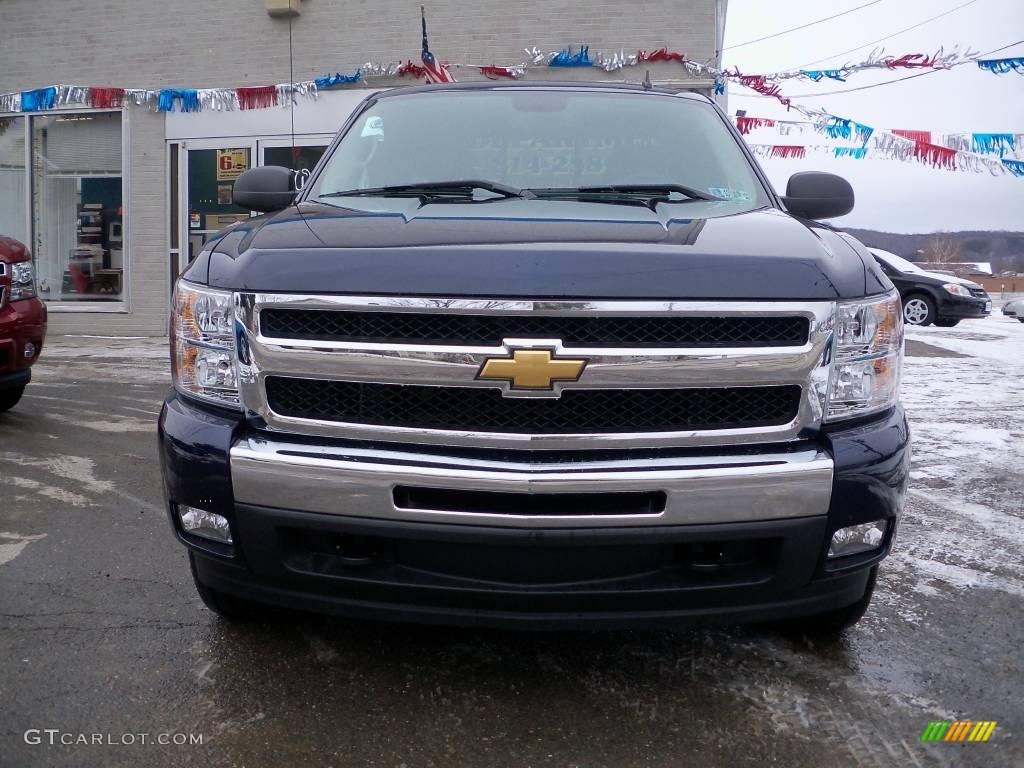 2009 Silverado 1500 LT Extended Cab 4x4 - Imperial Blue Metallic / Ebony photo #2