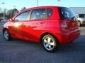 Victory Red - Aveo 5 Hatchback Photo No. 3