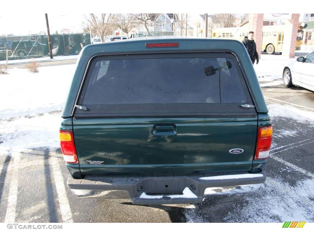 1998 Ranger XLT Extended Cab - Deep Emerald Green Metallic / Medium Prairie Tan photo #5