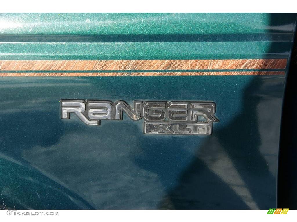 1998 Ranger XLT Extended Cab - Deep Emerald Green Metallic / Medium Prairie Tan photo #8