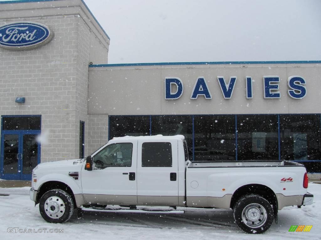 2008 F450 Super Duty Lariat Crew Cab 4x4 Dually - Oxford White / Tan photo #2