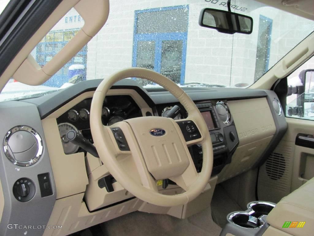 2008 F450 Super Duty Lariat Crew Cab 4x4 Dually - Oxford White / Tan photo #5