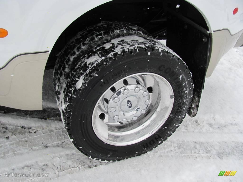 2008 F450 Super Duty Lariat Crew Cab 4x4 Dually - Oxford White / Tan photo #12